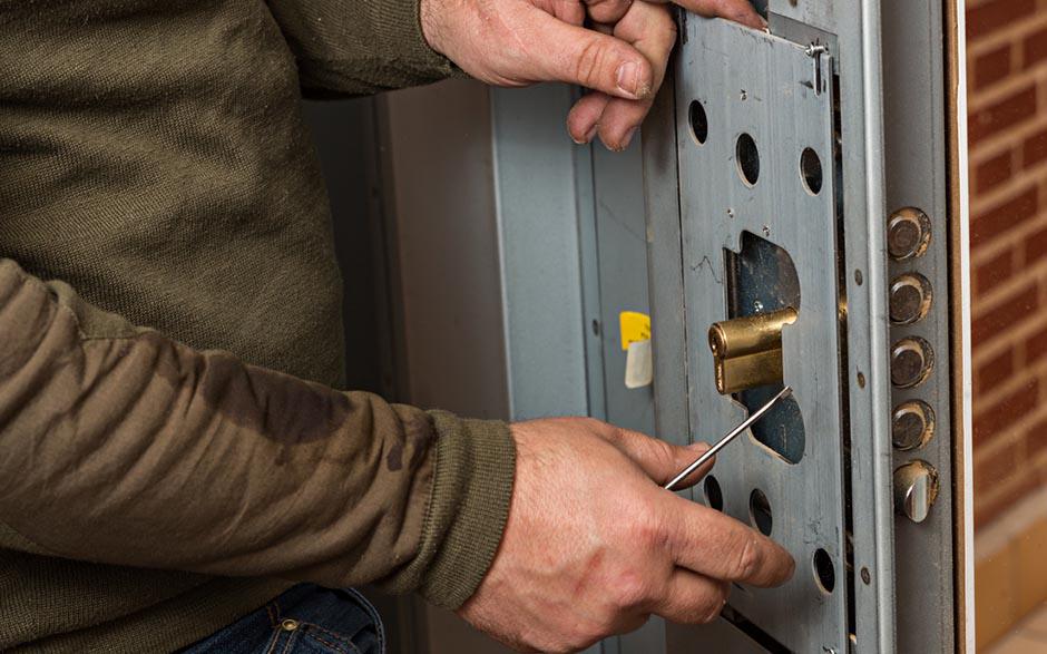 changer une serrure porte d'entrée Le Blanc-Mesnil